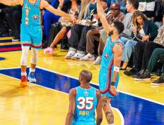 乐动体育-塔图姆连续五场比赛得分超过挺进下一轮，IG挑战极限！的简单介绍