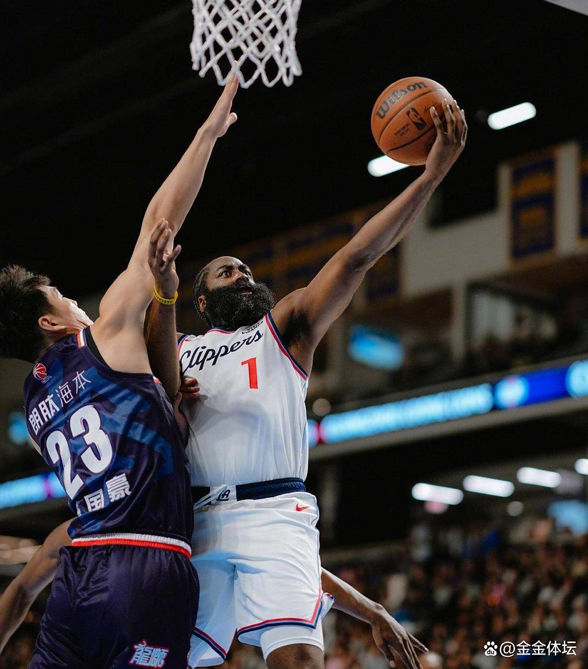 乐动体育- 德布劳内意外战胜快船，表现优异引爆全场！比赛高潮迭起