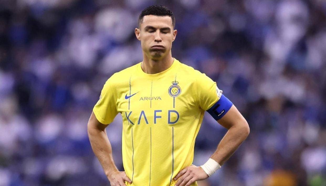 乐动体育-关于C罗遭遇二十连败，加拿大队教练面临压力！的信息